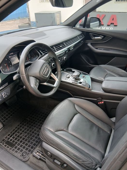 Audi q7 3.0 бензин