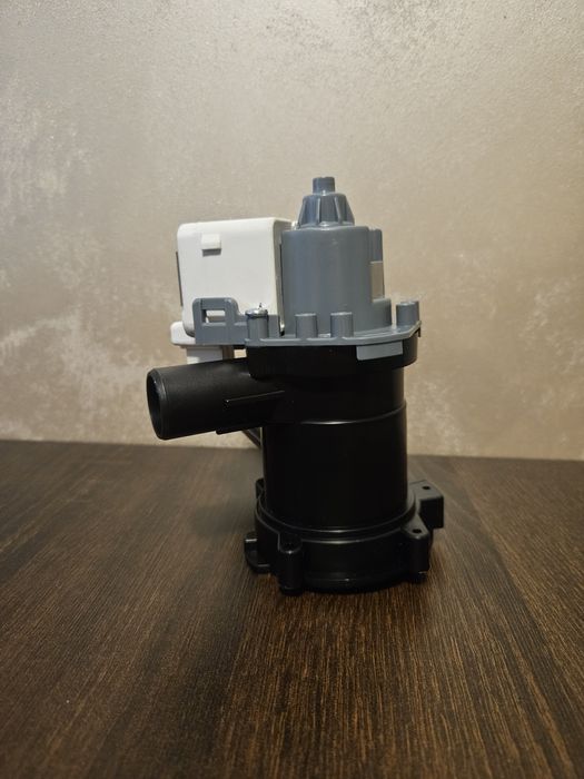 Pompa odpływowa kompletna do pralki WLT24460PL/09 (Bosch) B206AZC30W