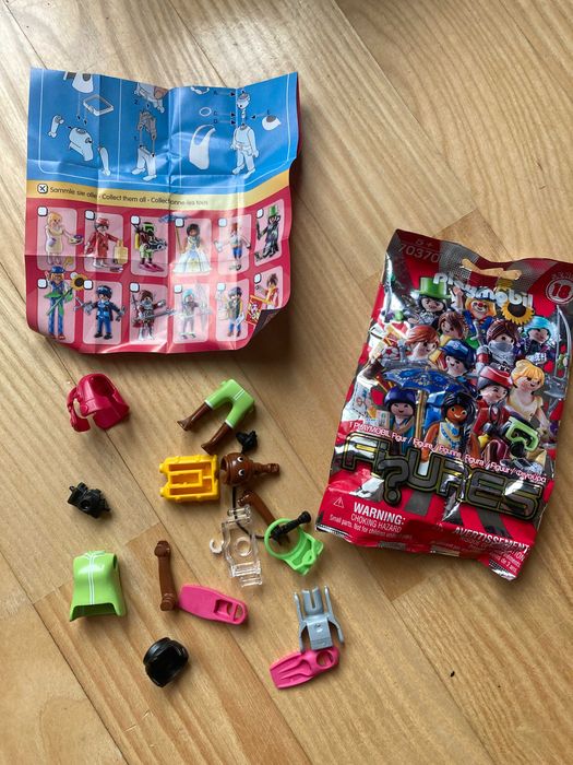 Playmobil фігурки вагітної та водолаза