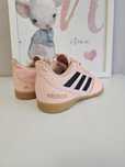 Korki Lanki Adidas Predator dla dziewczynki 28