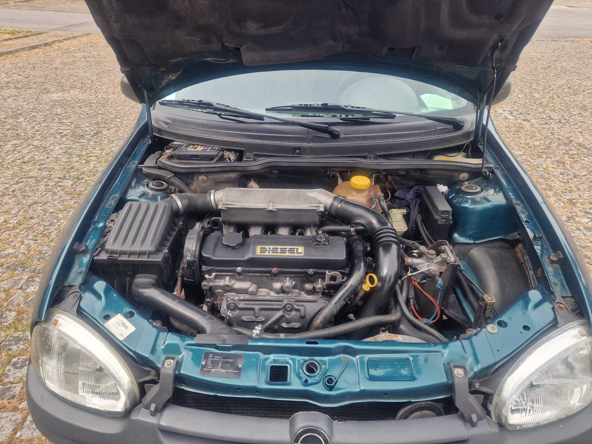 Opel Corsa B 1.5TD Gasóleo (3P, 5 lugares)