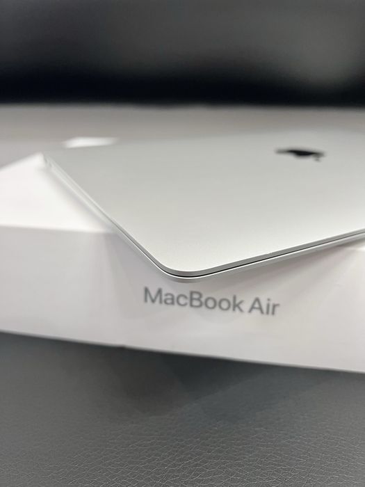 Mac Book Air 2020 M1 13-inch