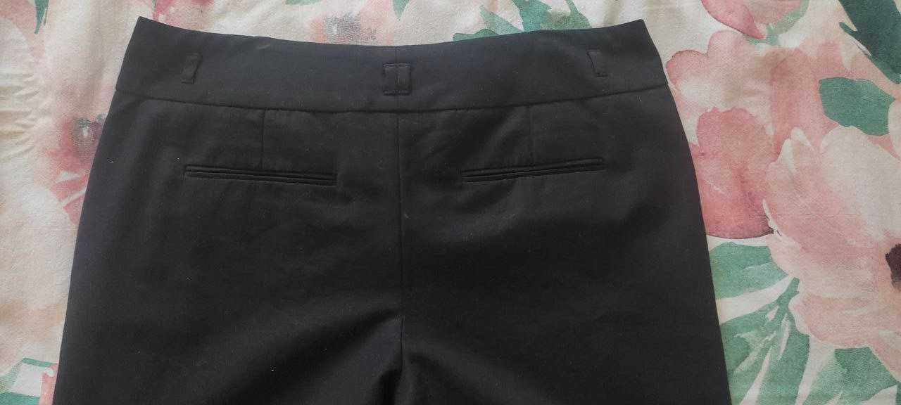 DKNY укорочені брюки 52-54 розм.