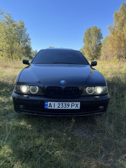 БМВ Е39 2.2 бензин,механика
