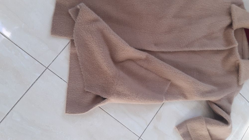 Płaszczyk kurtka dłuższa alpaka beżowa 40 42