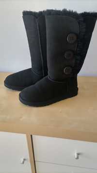 Botas pretas UGG