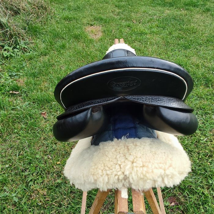 Siodło Prestige GREEN STAR rozmiar 17 ŁĘK 34