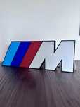 BMW M Logo Lightbox Big - Ilumina o teu espaço com estilo!