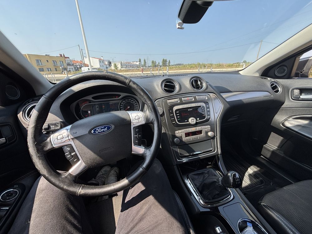 Ford mondeo 1.8 2010