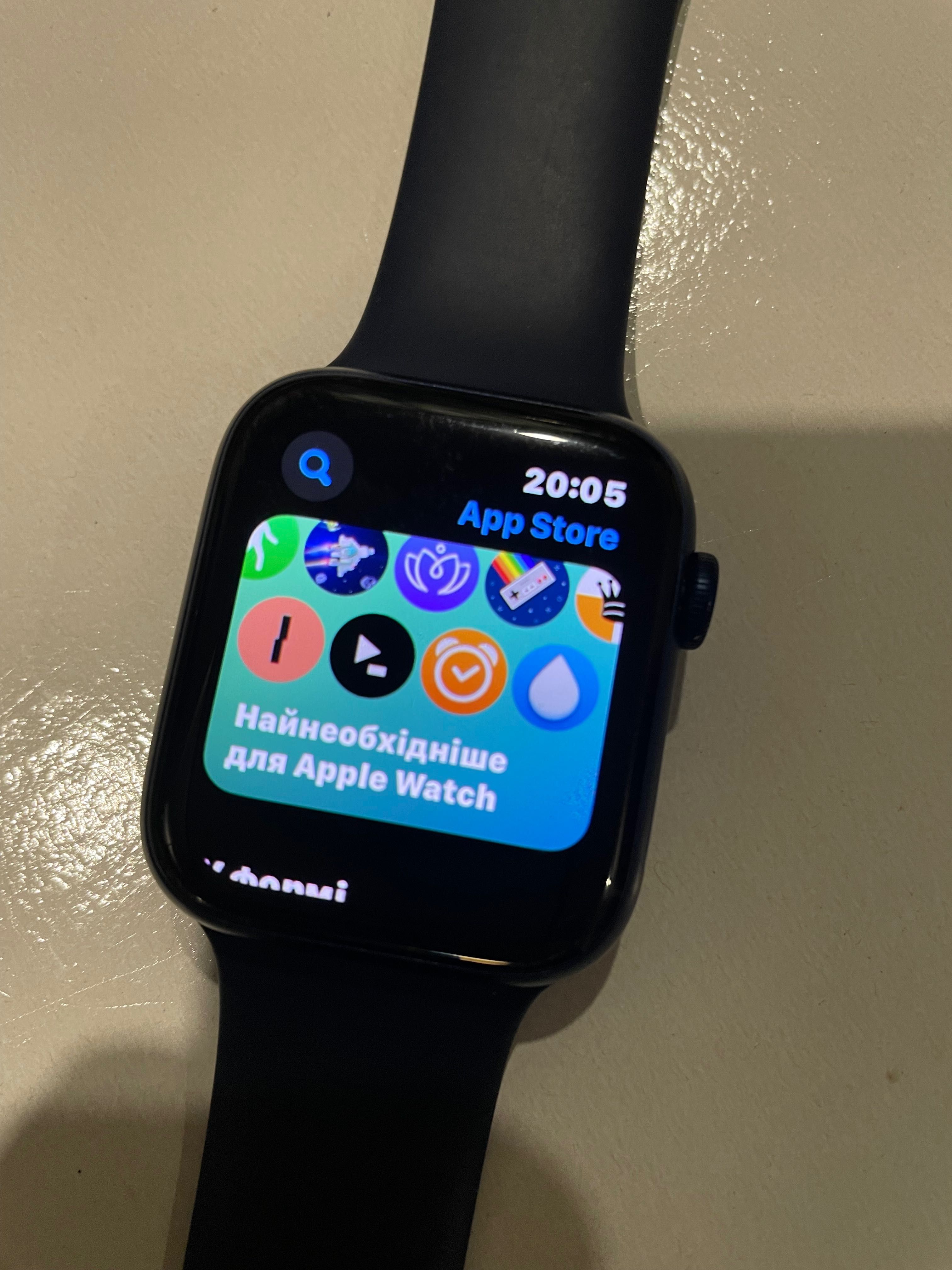 Годинник Apple Watch 6