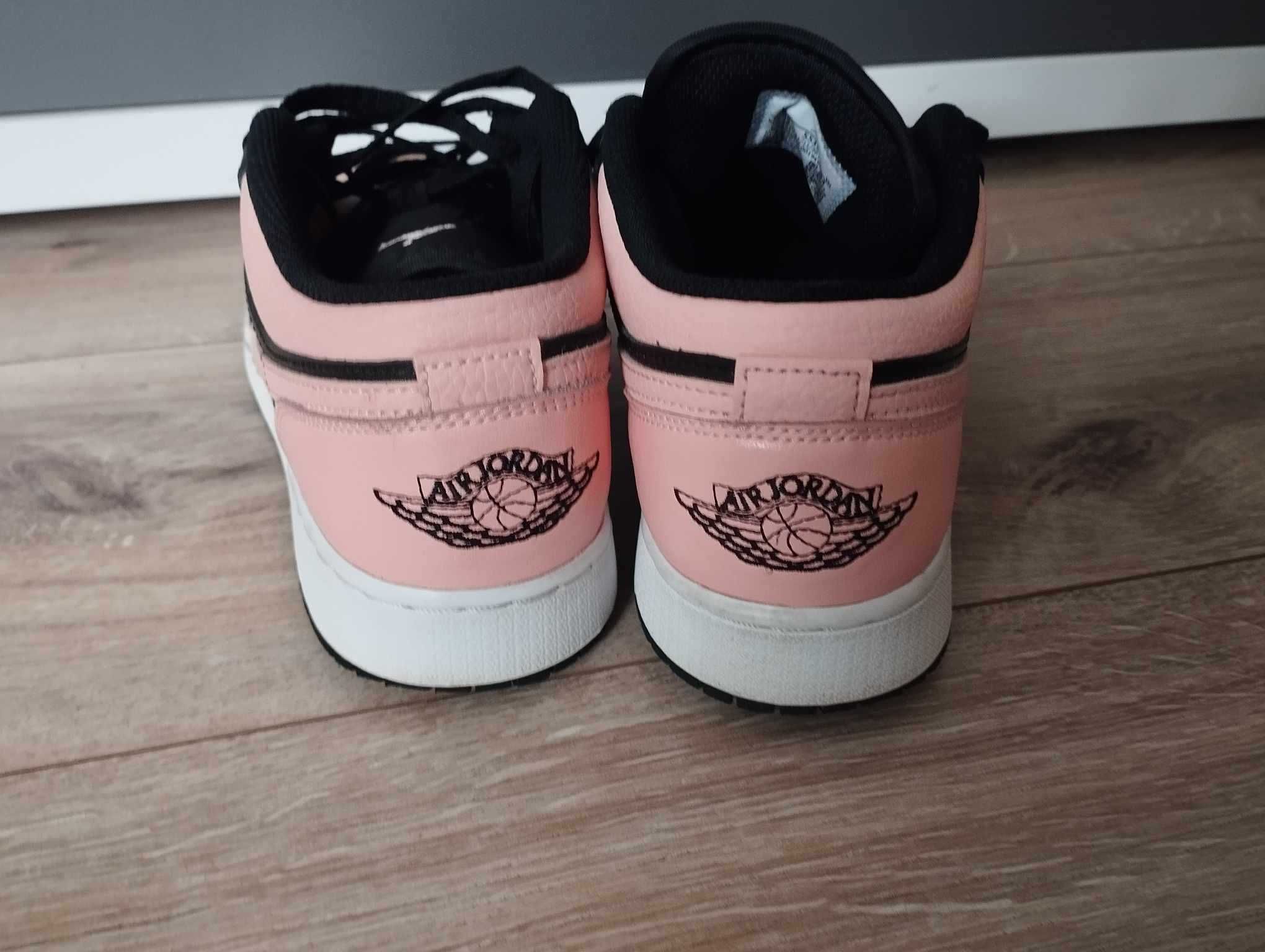 Nike Jordan 1 Low Crimson Tint size 40 damskie