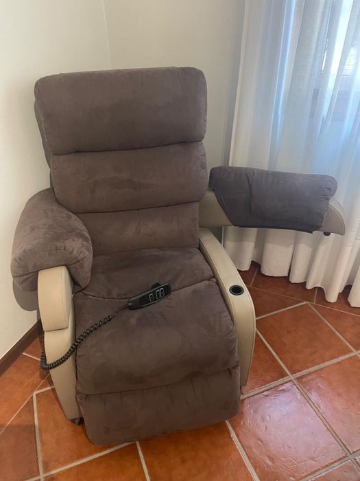 O Cadeirão Elétrico