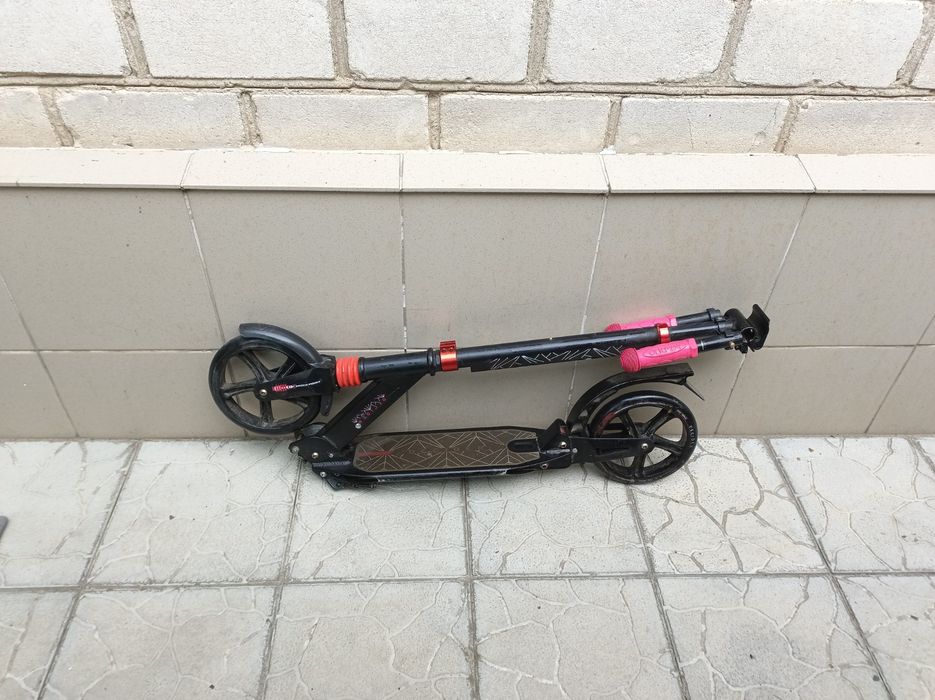 Самокат складывающийся подростковый