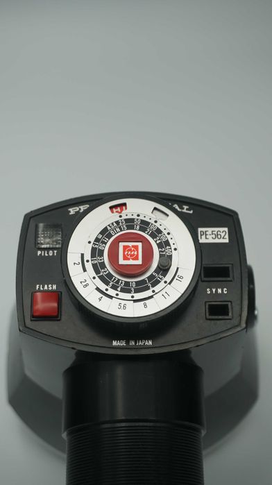 National PE-562 Professional