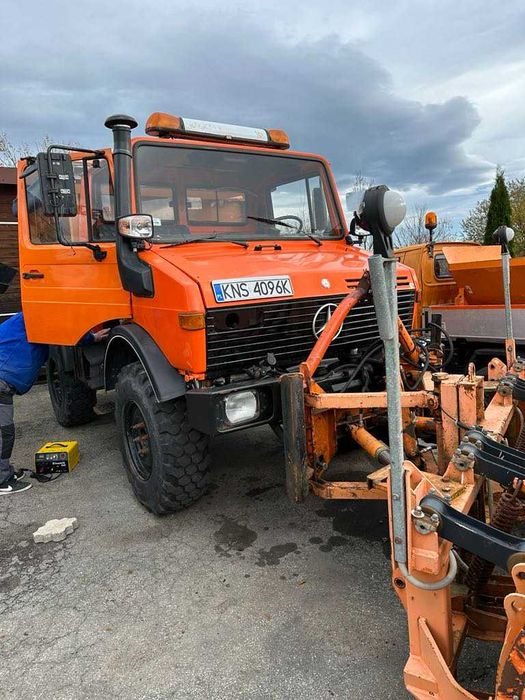 Mercedes Unimog 1400