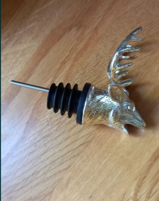 Nalewak do wina dozownik nowy