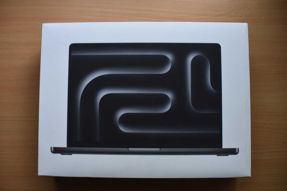 Apple macbook m3 pro