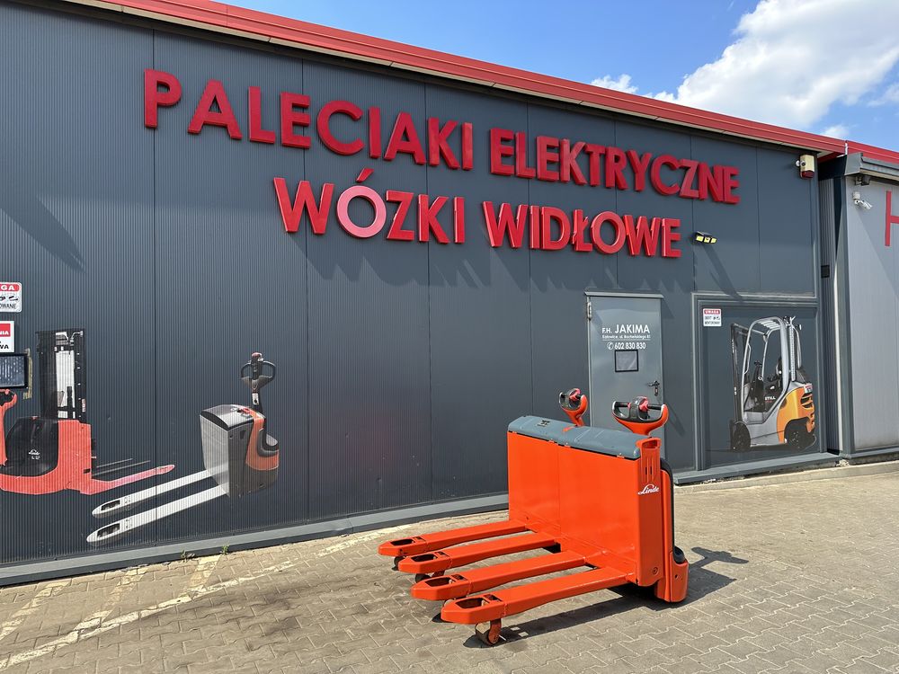 Paleciak elektryczny Linde T 16 mały zwrotny 1600 kg z Niemiec