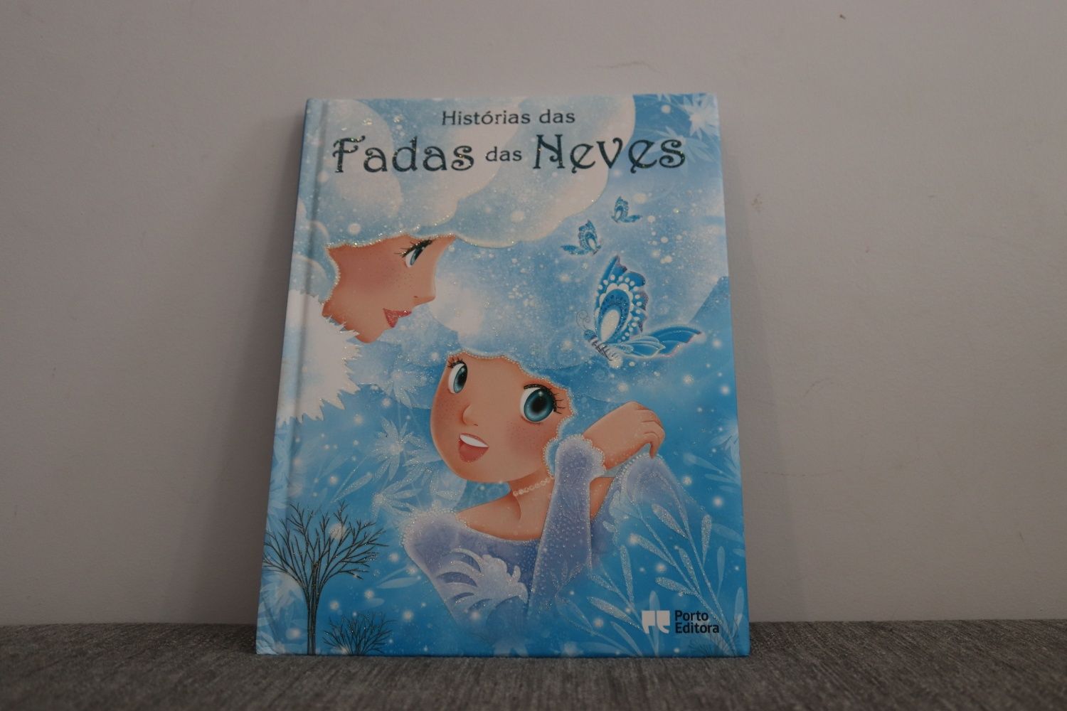 Livro Histórias das Fadas das Neves