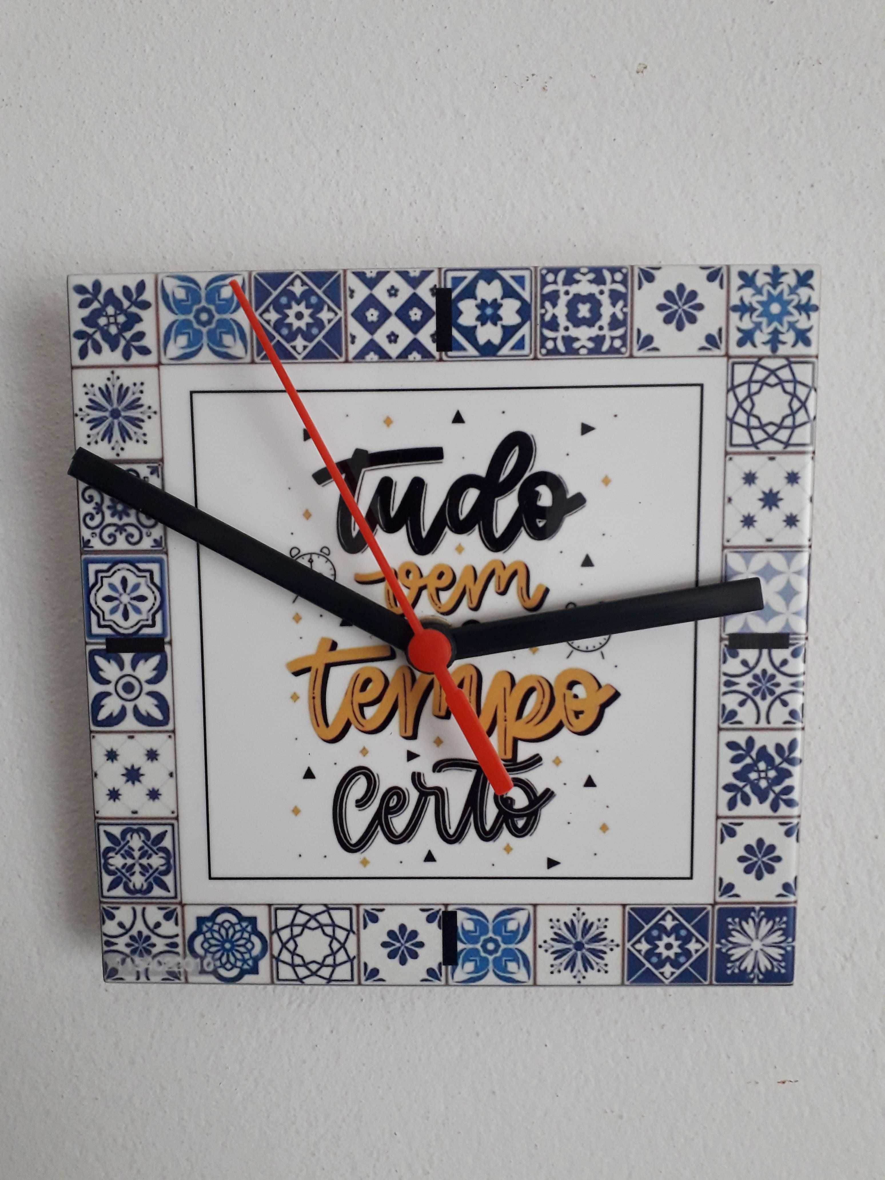 Azulejos 15x15 com Relógio