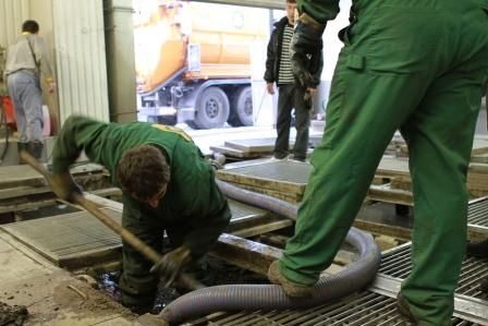 Очистка резервуаров автомоек, ассенизация Одесса