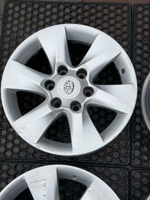 диски оригінал Toyota land cruiser prado 120 150 Lexus lx 6 139,7 R17