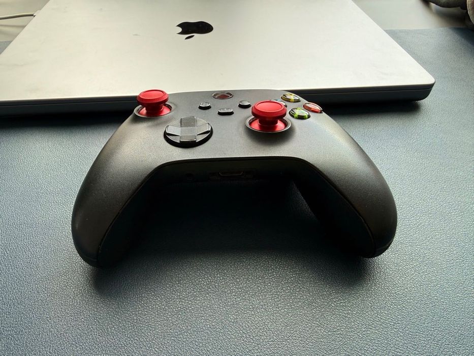 Pad Xbox Series X/S TMR Hall – Refurbished po serwisie