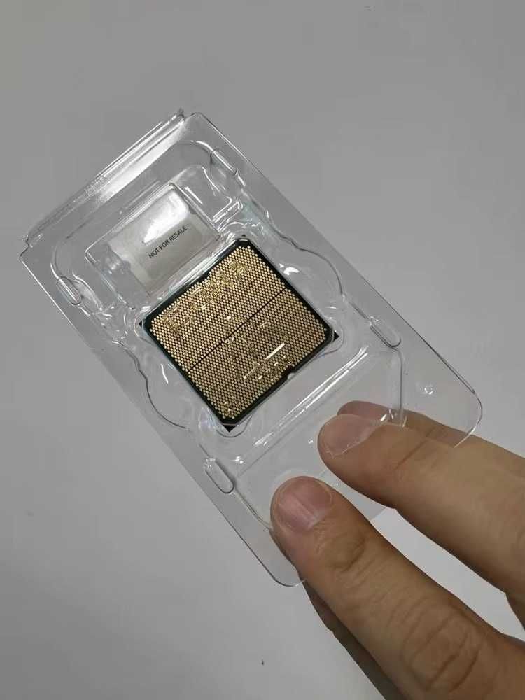 AMD Ryzen 9 7950X3D | Tray | Новий | Тест перед відправкою