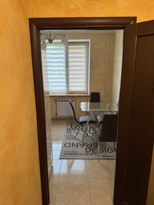 Сдам 1-о комнатную квартиру в центре