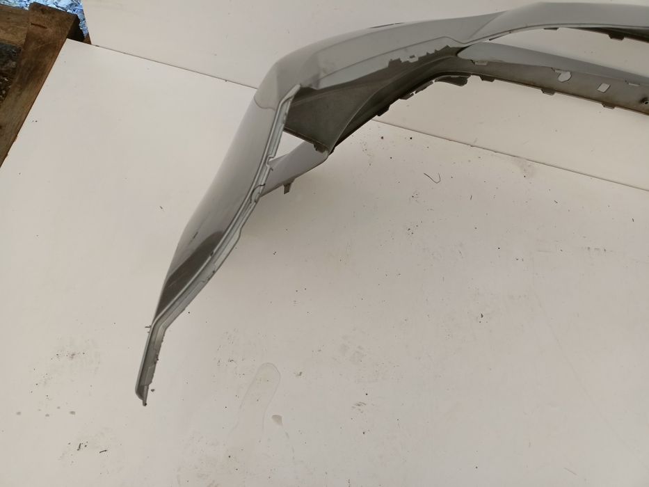 Toyota RAV4 IV 4 lift FL 15-19 zderzak przedni przód PDC