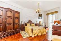 Mobília de quarto completa em Mogno