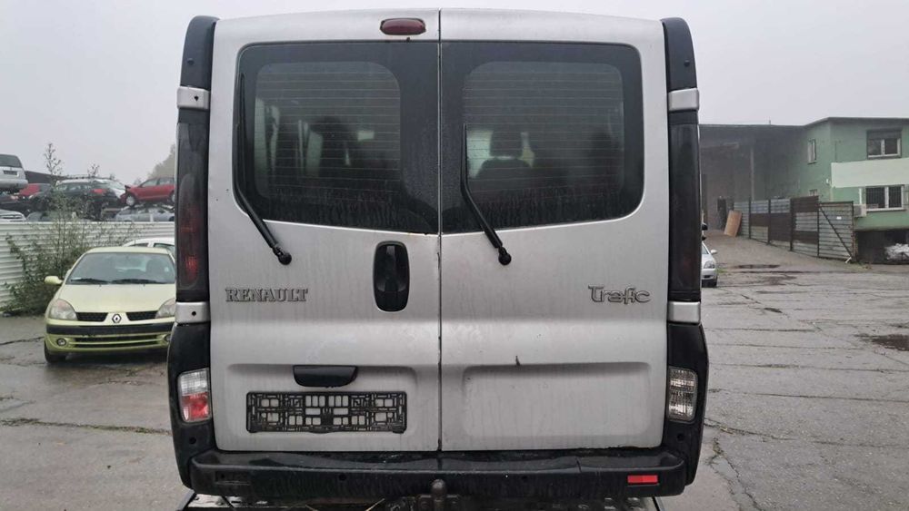 hak holowniczy  Renault Trafic Long, Vivaro, Trafic