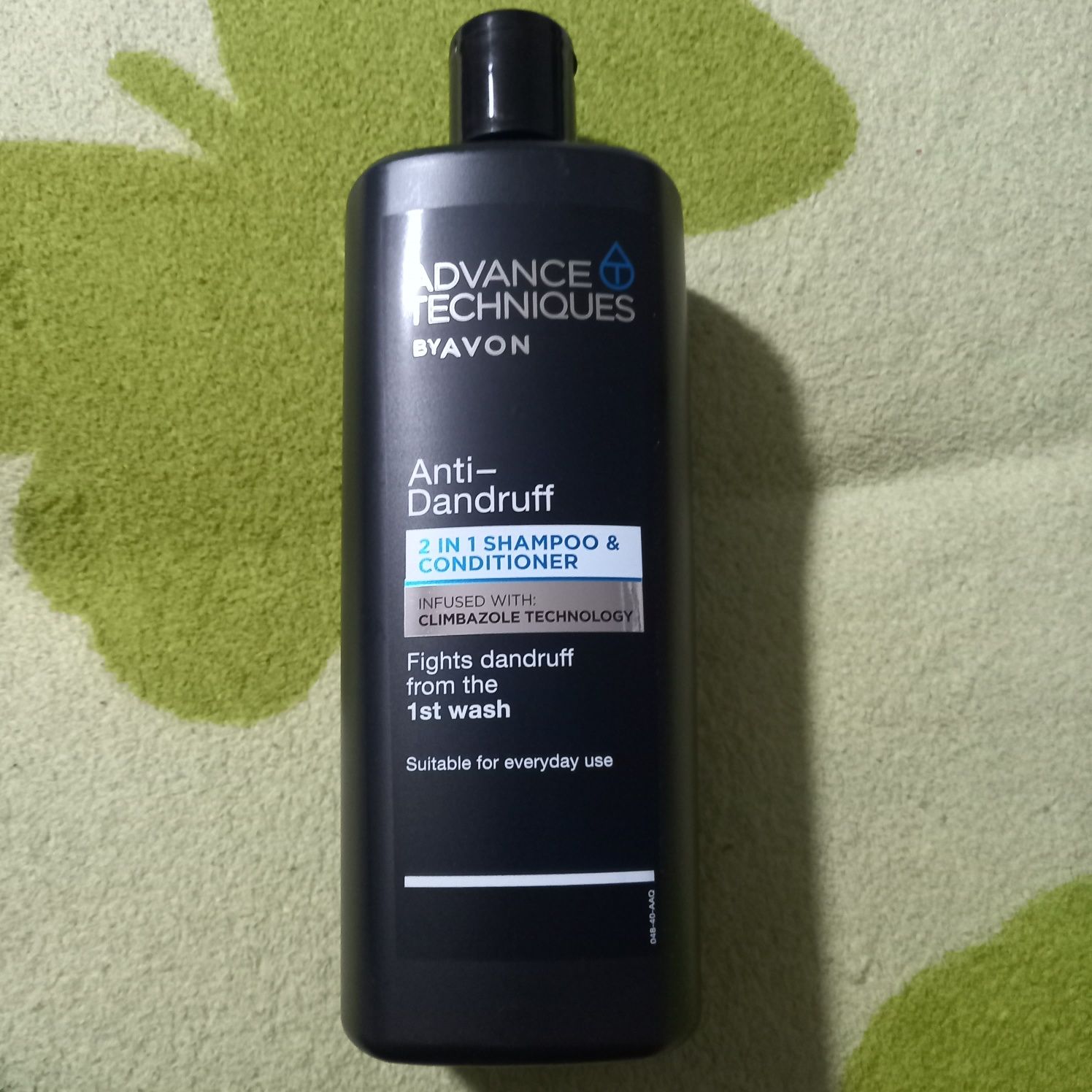 Avon Advance Tech Anti-Dandruff szampon z odżywką przeciwłupieżowy