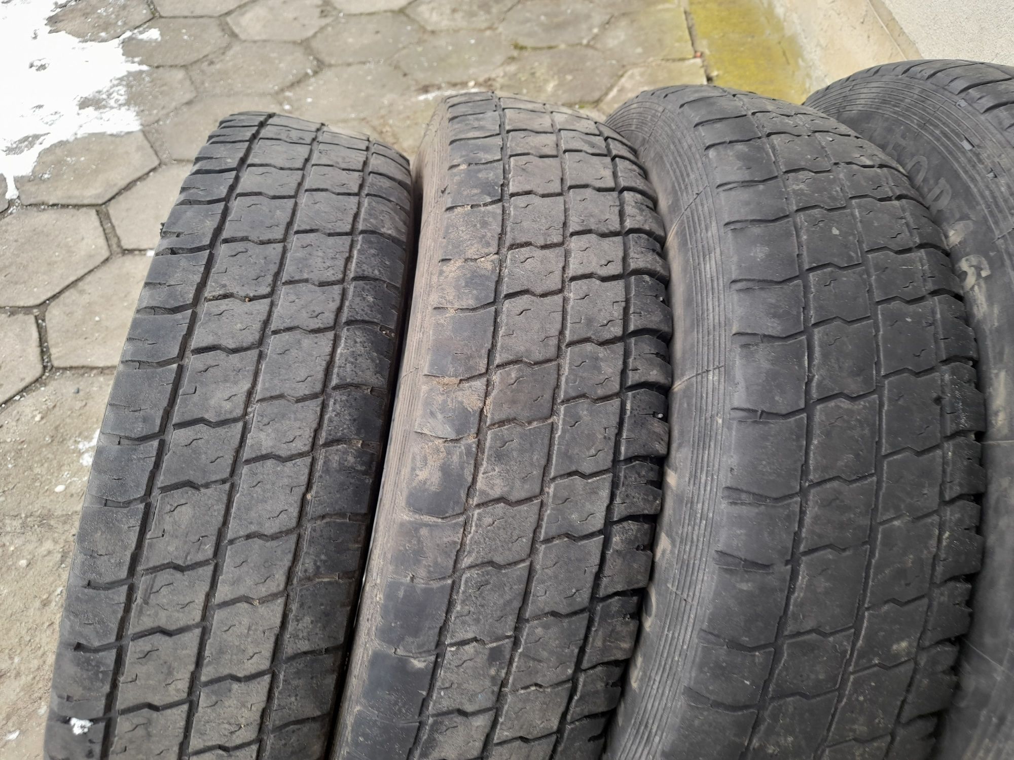 Opony 7.50 r 16 Rosava opona honker