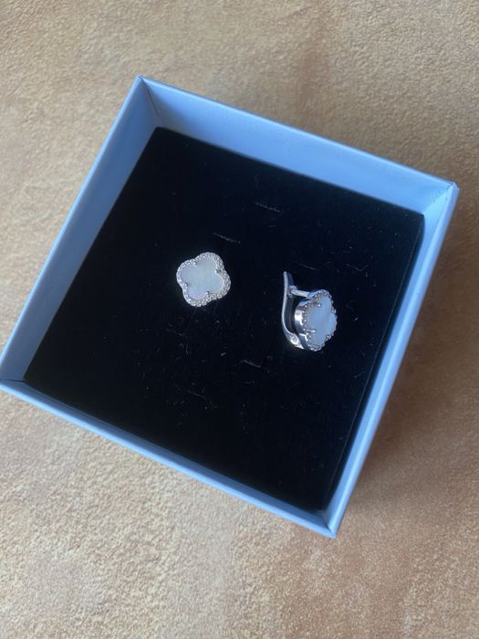 Сережки Van Cleef