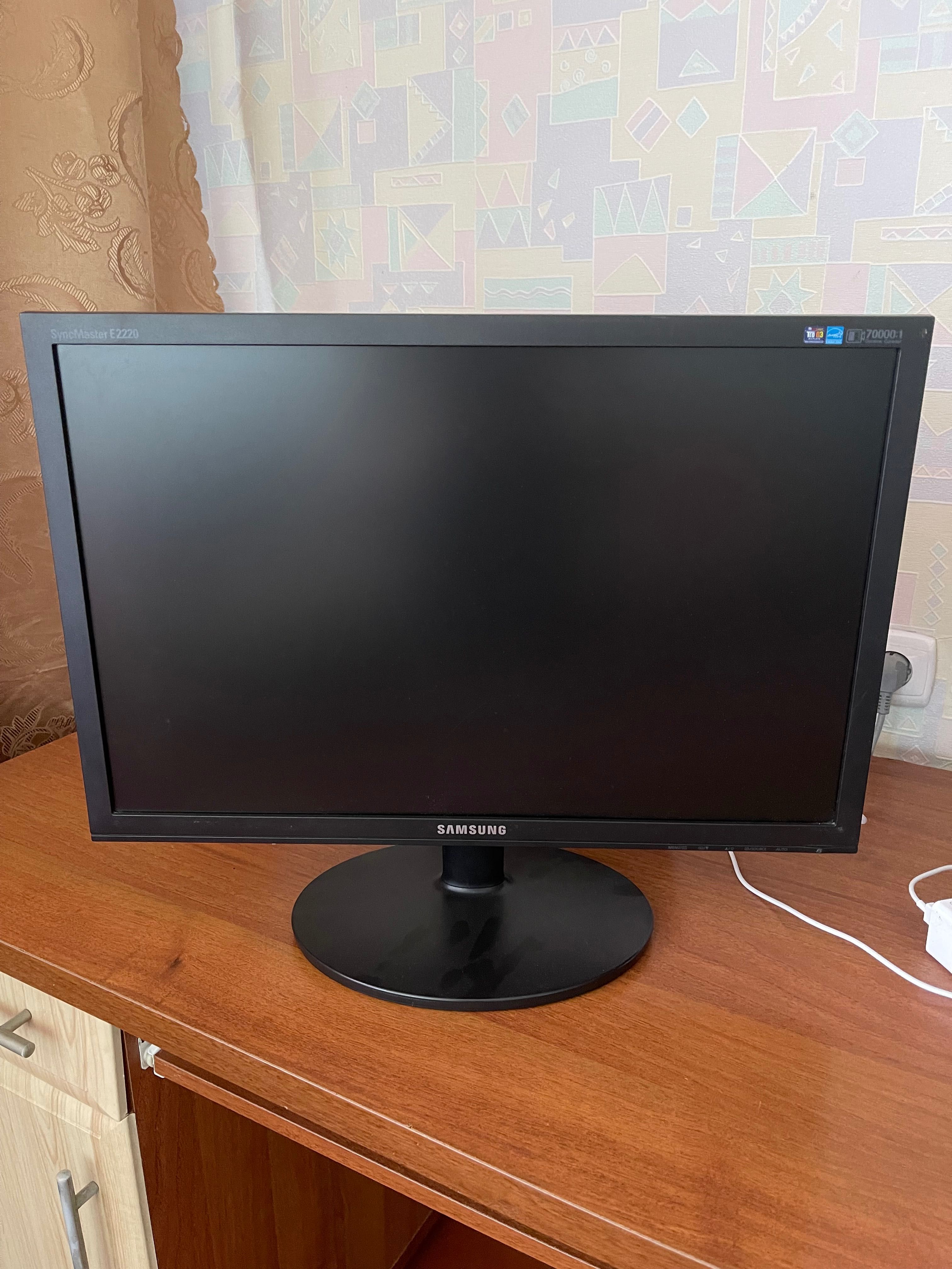 Монитор 22'' Samsung E2220NW (LS22CLNSB)