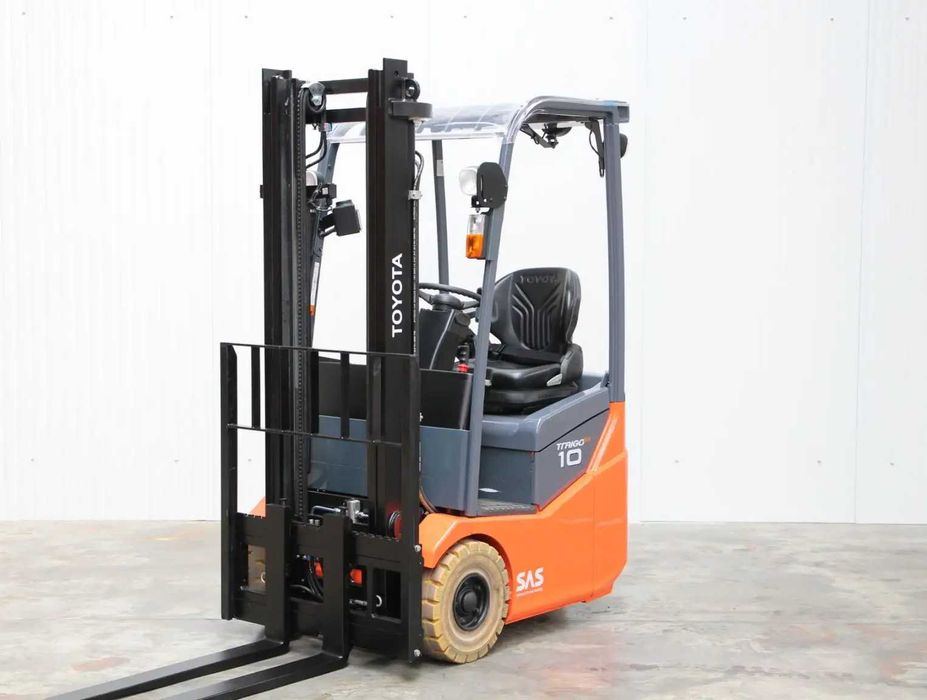 TOYOTA 7FBEST10 Электрический погрузчик трехопорный