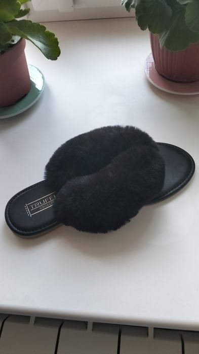 Комнатные тапочки