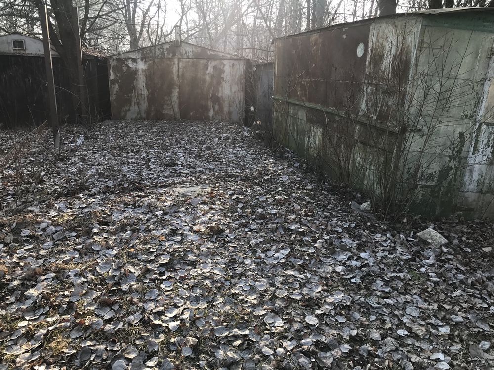Гараж з місцем поруч Кооператив