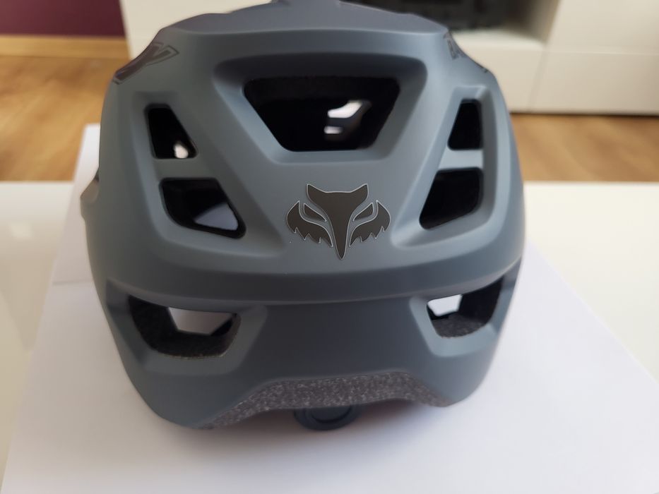 Nowy Kask rowerowy Bat Fox MTB enduro M 55-58cm
