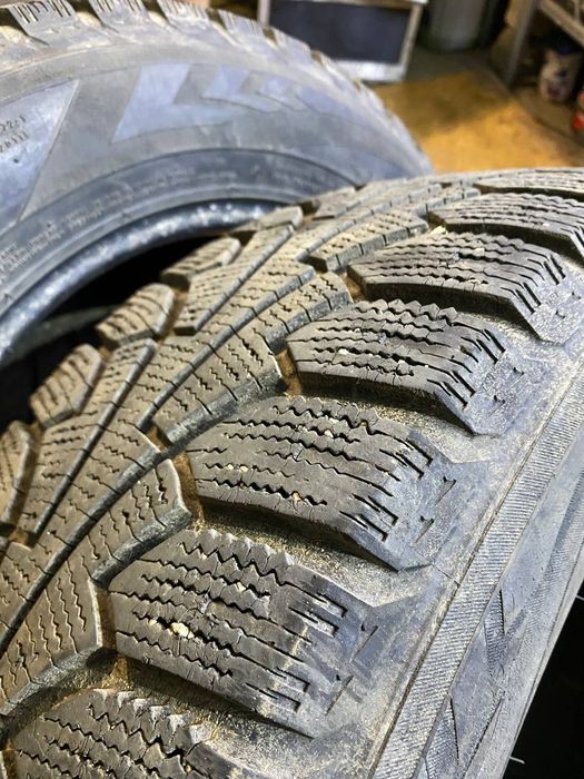 Продам зимнюю резинуR15 195x65