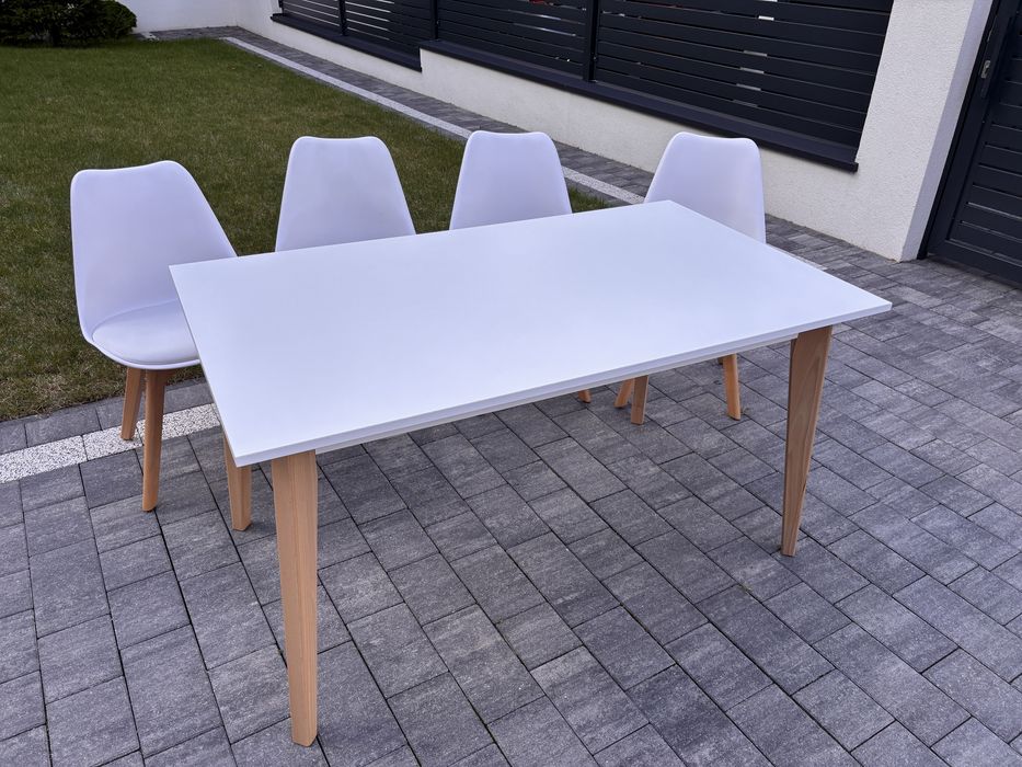 Zestaw stół + krzesła styl skandynawski