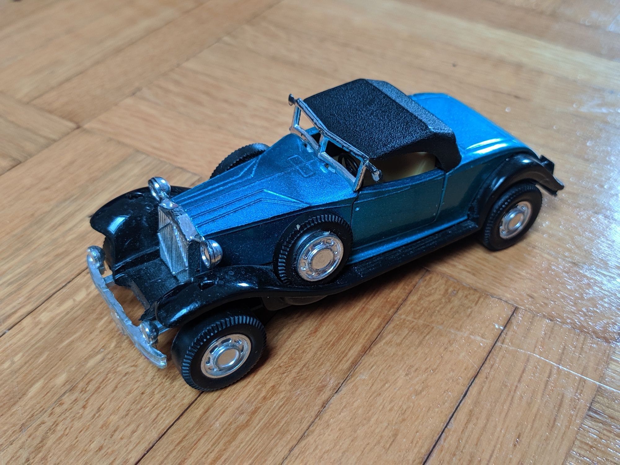 Rolls Royce Phantom II 1931, Yatming 8054