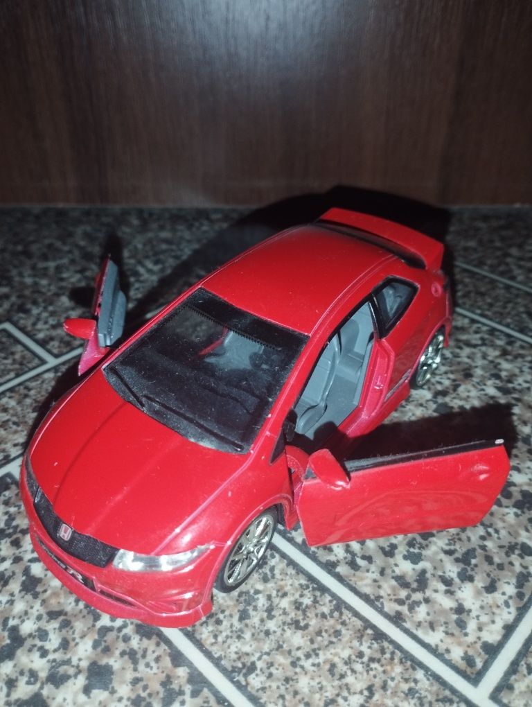 Модель автомобиля Honda Civic Type R