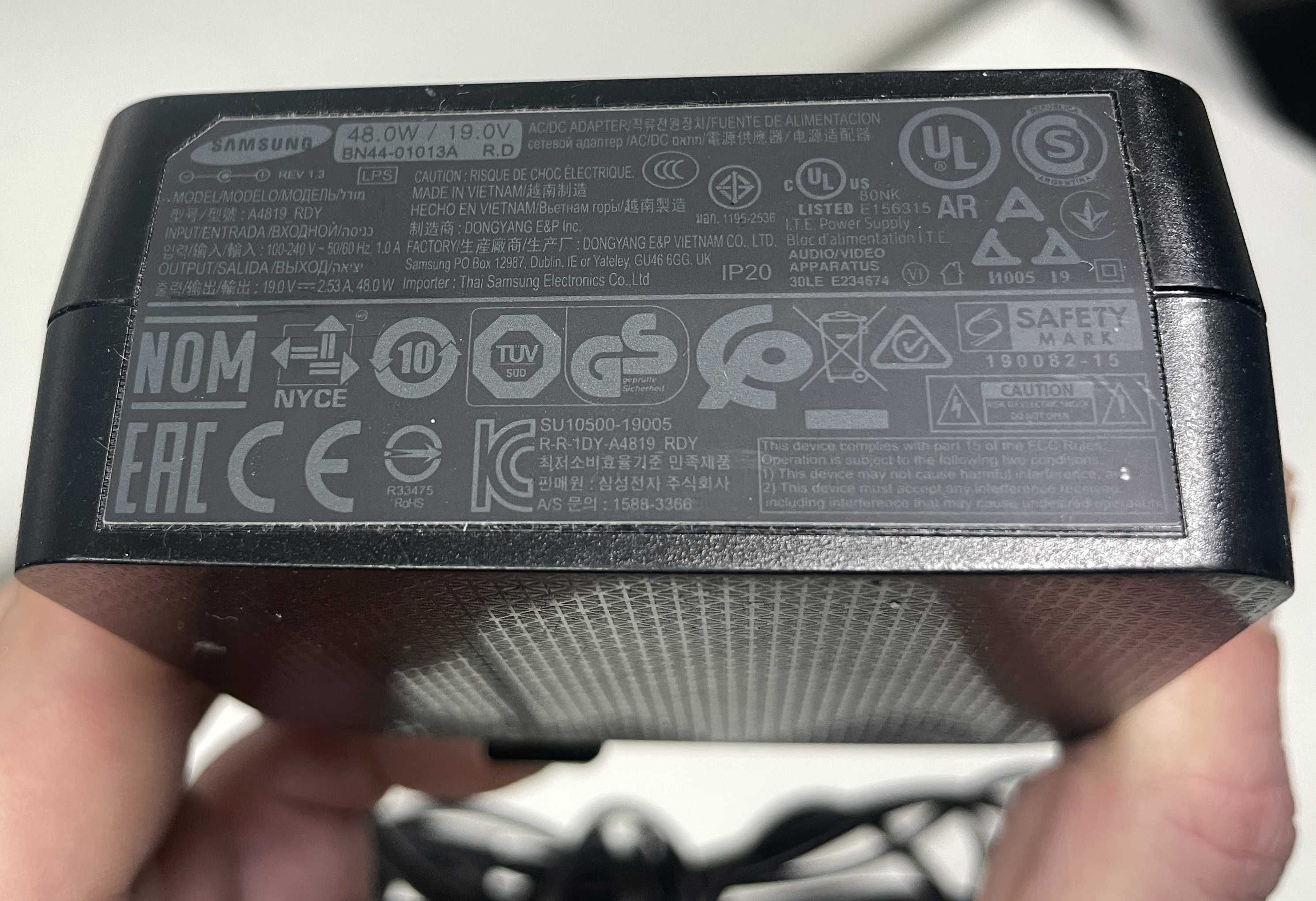 Блок питания для монитора samsung 19v 2,53a bn44-01013a оригинал