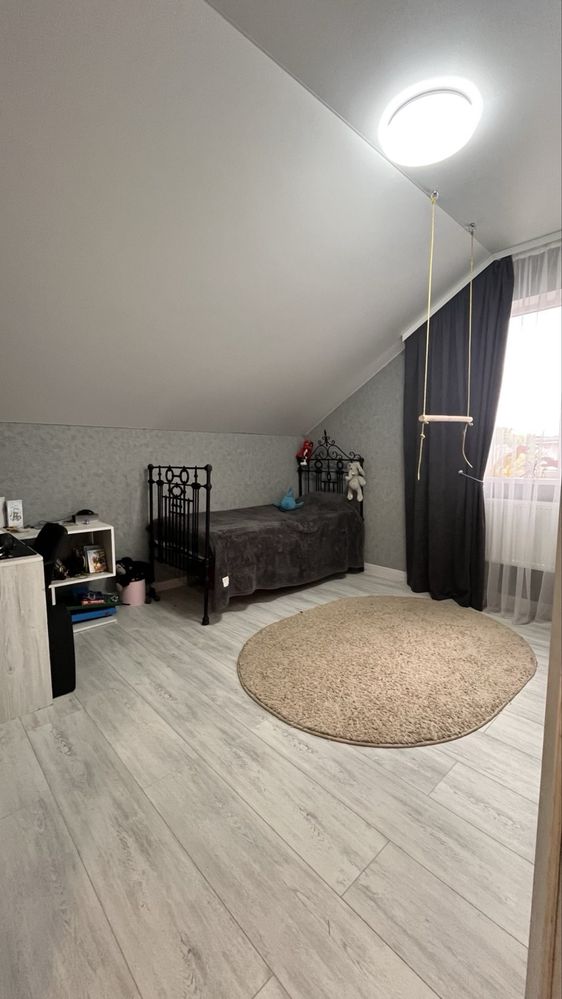Продам будинок з ремонтом 110 м2, 4 кімнати