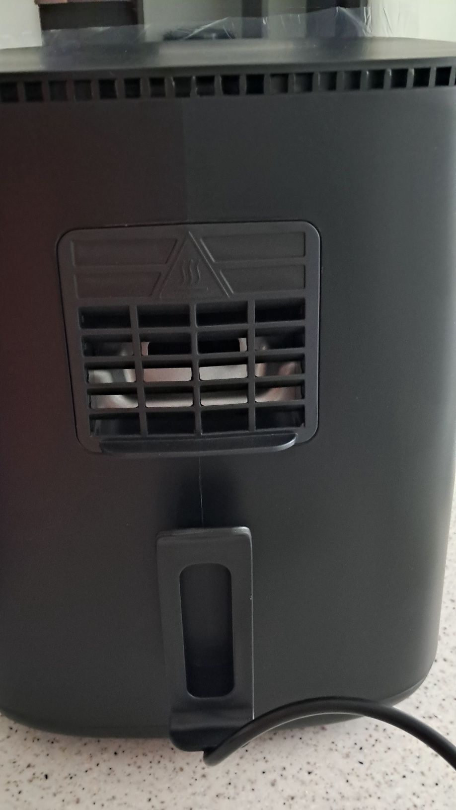 Frytkownica powietrzna Midea | MF-CN65E | Moc 1700 W | Pojemność 6,5 L