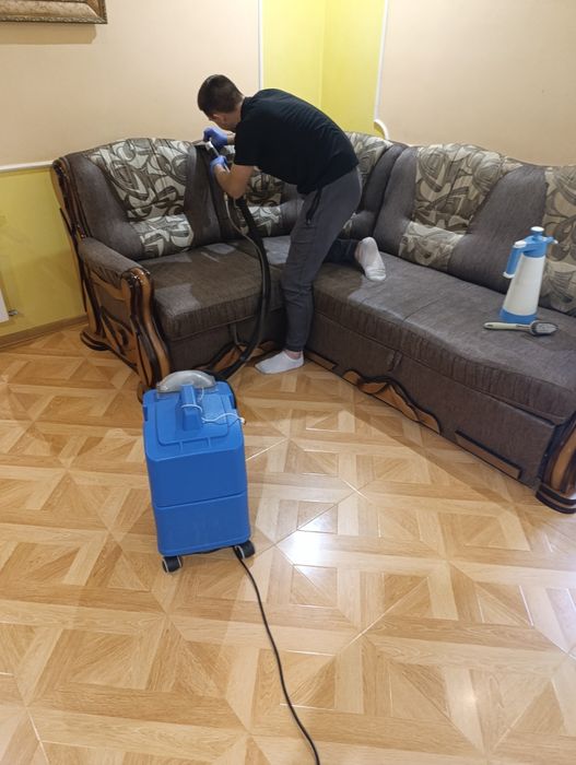 Кутовий розкладний диван