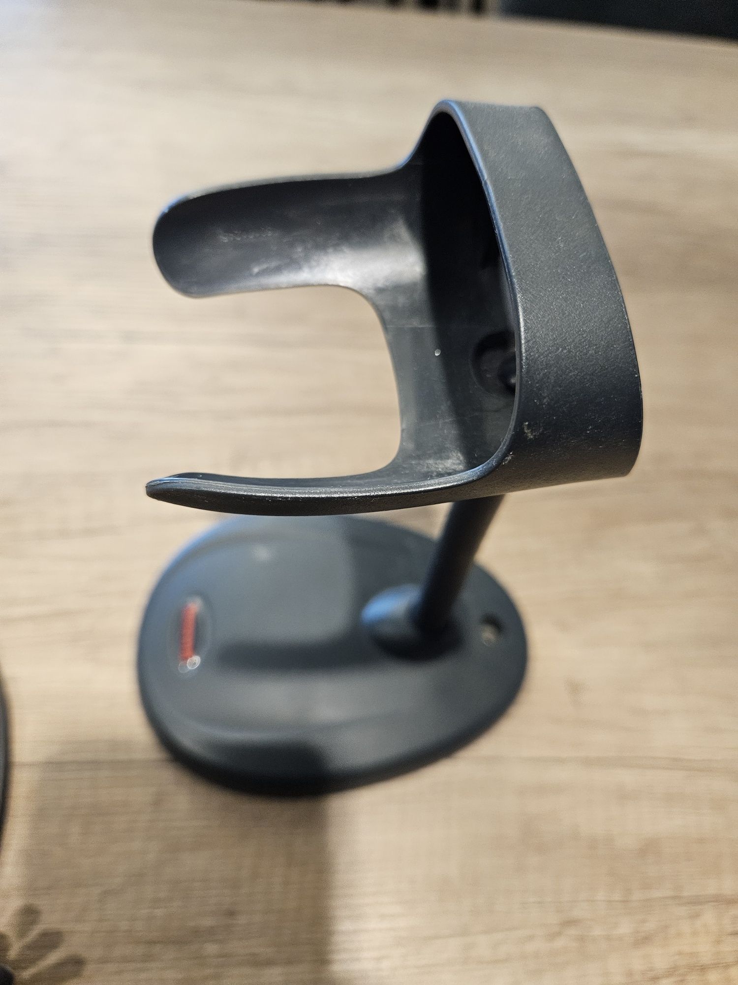 Czytnik kodów kreskowych Voyager 1250G + kabel USB + podstawka