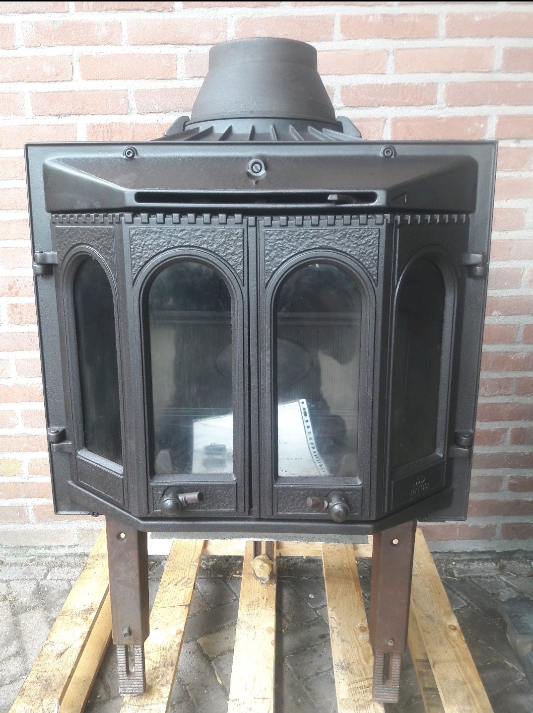 Jotul S80 камінна топка